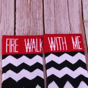Calcetines unisex Twin Peaks Fire Walk with Me, diseño transpirable y divertido con arte de fan para uso diario, idea de regalo - Product Image 4