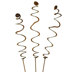 Estacas de jardín de metal decorativas hechas a mano para agregar belleza inspirada en la naturaleza a cualquier área de patio al aire libre - Product Image 1