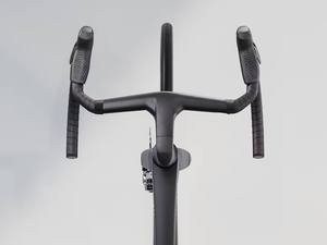 Madone SLR 9 AXS 1x Gen 8 - Product Image 3