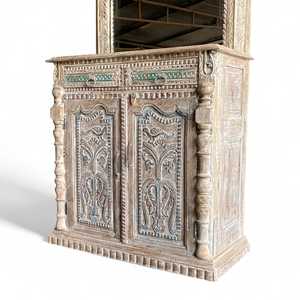 Cómoda de Madera Tallada - Product Image 5