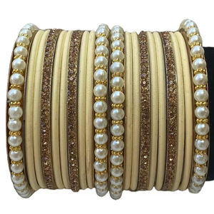 Conjuntos Chudiyan de cristal de tela de terciopelo personalizados, estilo elegante, último brazalete festivo para Eid y fiesta, Churian para mujer - Product Image 1