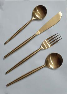 Cubiertos de estilo italiano hechos a mano, juego de cubiertos de acero, latón, Blanco, Negro, mango de resina, estilo real Vintage, acero inoxidable - Product Image 5