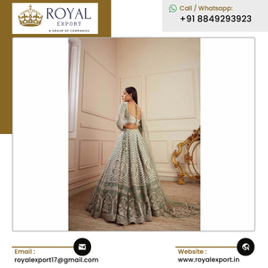 Hermosa y lujosa ropa de boda y fiesta Ropa Étnica Georgette Lehenga Choli con Secuencia y trabajo Zari - Product Image 3