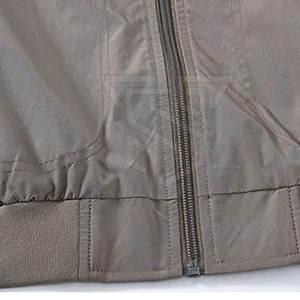 Chaqueta de bombardero transpirable con estilo de peso ligero Chaqueta de bombardero de hombre más vendida de calidad superior - Product Image 3