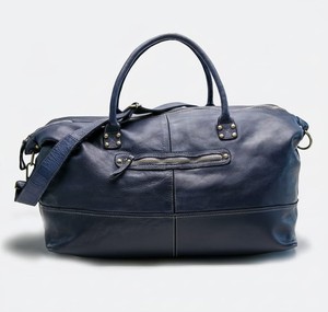 Bolsa de Viaje de Fin de Semana de Cuero Genuino Azul Marino, Ligera y Multifuncional para Hombres y Mujeres - Product Image 1