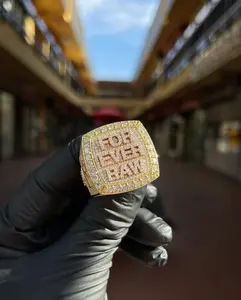 แหวนพรีเมียมชื่อตัวอักษรเริ่มต้นส่วนบุคคล18K สำหรับผู้ชายเครื่องประดับแฟชั่นแหวนแชมป์เปี้ยน - Product Image 1