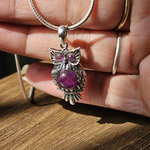 Colgante de Plata de Ley con Piedra Preciosa de Amatista en Forma de Búho, Regalo de Moda 2024 - Product Image 3