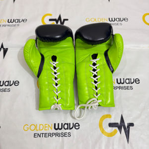 Superventas Guantes de boxeo ganadores de fabricación OEM hechos a medida de alta calidad Guantes de cuero de diseño profesional de perforación profesional. - Product Image 4