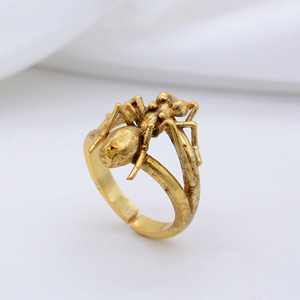 Vente en gros Meilleur anneau simple en laiton Spider Band Beau design Meilleur cadeau pour tout le monde pour les fiançailles ou le réglage de l'incrustation de fête - Product Image 5