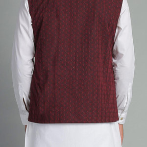 Gilet de mariage pour hommes entièrement personnalisé Gilet pour hommes à prix abordable très vendu en différentes couleurs - Product Image 5