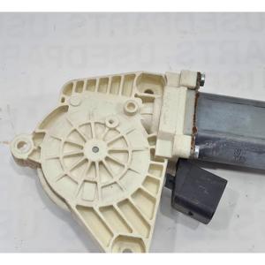 มอเตอร์ไฟฟ้าหน้าต่างด้านหน้าขวา MERCEDES SLK W172 3rd Series A2078200642 (11>) - Product Image 2