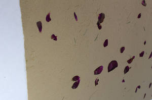 Vente chaude en gros couleur naturelle fibre de jute papier pétales de fleurs et fines herbes hachées sont des feuilles cadeaux marbrées - Product Image 2