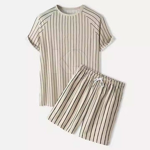 Tenue d'été décontractée tendance pour hommes, comprenant un t-shirt et un short, confortable, légère, 100% coton, design à séchage rapide, adaptée - Product Image 2