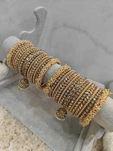 Ensembles de Churiyan de Mariée de Conception Traditionnelle Indienne et Pakistanaise Dernière Collection Bracelets Churiyan de Mariée Faits Main pour Femmes Disponibles - Product Image 3