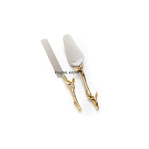 Meilleur prix sur Couverts en Acier Inoxydable Ensemble de 2 Serveurs de Gâteau Fantaisie Poignée Designer Unique Poli Miroir Argent Brillant pour les Fêtes - Product Image 2