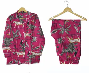 Women's Green Tiger Print 2-Piece Cotton <b>Pajama</b> Set Vintage Simple Style Short Sleeve Shirt Shorts Soft Comfortable - Product Image 5