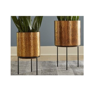 ชุดทำมือโลหะขัดเงาแบบโบราณกระถางต้นไม้2ชิ้นสำหรับตกแต่งสวนและบ้านและโรงแรมดีไซน์ล่าสุด - Product Image 1