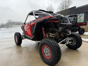 รถอเนกประสงค์สำหรับพักผ่อน โพลาริส RZR Pro R Ultimate 2 ที่นั่ง 4 จังหวะ สปอร์ต UTV สำหรับทุกฤดู เป็นมิตรกับสิ่งแวดล้อม พร้อมส่งออก - Product Image 3