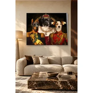 Impression sur toile du trio de bouledogues couronnés et de chiens de la Cour royale Fida - Product Image 5