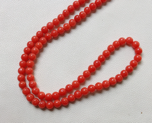 Cuentas de coral rojo mediterráneo de 16 pulgadas, cuentas de coral rojo italiano natural 100%, cuentas de forma redonda pulida suave de coral - Product Image 5