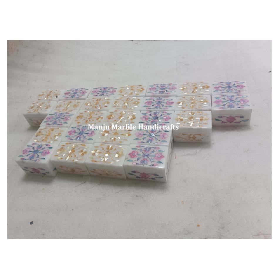 ธรรมชาติ