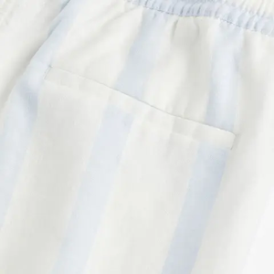 Pantalones cortos de playa de verano para hombre personalizados con bolsillos impresos Essentials estilo informal patrón sólido pantalones cortos de poliéster antiarrugas - Product Image 2