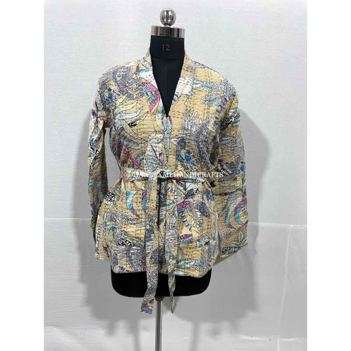 สีเหลือง