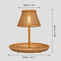 Lampe de table sans fil rechargeable 3 CCT simple à alimentation CC en bambou avec plateau rond en rotin et abat-jour en tissu plissé pour restaurant et hôtel