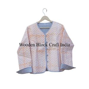 Veste matelassée confortable pour femmes, tricotée, imprimée, 100% coton biologique, boutonnière, fabrication artisanale indienne, design floral élégant vintage - Product Image 2