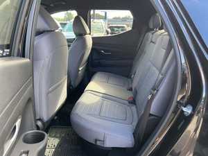 Negro Usado 2024 para SEL Crew Cab AWD Volante a la Izquierda con Asientos de Cuero Interior Oscuro Navegación Arranque Remoto - Product Image 2