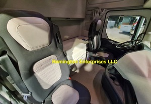 Camion tracteur Ford F-Max 500 6x4 diesel à transmission manuelle, modèle 2023, d'occasion pour le transport logistique (tête de camion) - Product Image 6