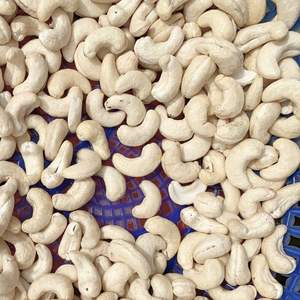 Noix de cajou en vrac prêtes à être expédiées bon marché au Vietnam Noix de cajou de qualité commerciale Ww180 BASSE quantité minimale de commande - Product Image 1