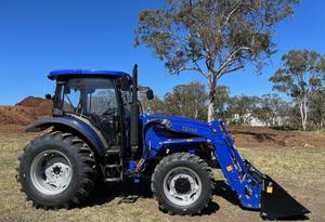 Pour tracteur à roues Lovol TD1004 CAB 100 CV, plusieurs accessoires, 4 roues motrices, options moteur 160 CV, 180 CV, 40 CV, incluant pompe et boîte de vitesses - Product Image 2