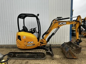 Mini-excavatrice hydraulique JCB 8025 ZTS Canopy de 2,7 tonnes, neuve et d'occasion, avec 3 godets et bras à rotation zéro, à vendre - Product Image 2