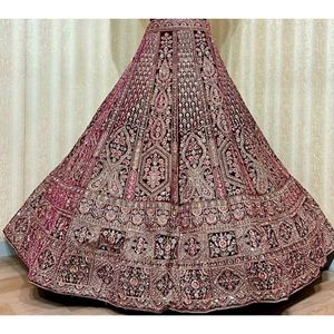 เจ้าสาวแบบดั้งเดิม12 Kali Flair แบบคู่ dupatta และ Jarakan ปักด้วยมือ - Product Image 2