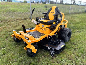 Cortadora de Césped de Giro Cero Cub Cadet ZFSX 60 Ultima XT1 ZT1 42 ZT2 60 (60'') 24HP Twin - Product Image 1