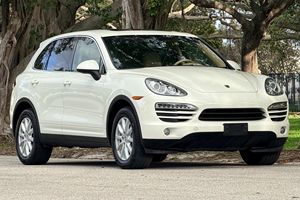 Porsche Cayenne USADO de 2012 - Product Image 1