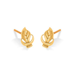 Boucles d'oreilles clous en or jaune et perles pour femme - Bijoux vintage mignons pour fête, cadeau - Product Image 4