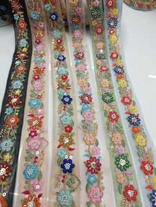 Vente en gros de perles de verre à broder pour le bricolage et la décoration de vêtements, prix d'usine, perles de rocaille en vrac pour la broderie à la main - Product Image 3