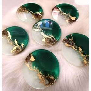 Posavasos de resina hechos a mano con texturas únicas para una experiencia táctil en casa para restaurantes planos y hoteles - Product Image 6