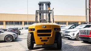 Carrello Elevatore Controbilanciato Usato 2026 Giallo Diesel con Pneumatici, 36.000 Libbre (16.329 Kg) con DSS |   Pronto per l'esportazione - Product Image 6