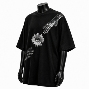 T-shirt noir surdimensionné personnalisé, motif abstrait œil-fleur, streetwear, coton, tee-shirt homme, impression artistique minimaliste, haute qualité - Product Image 3
