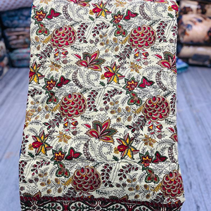 Rajasthani Light Weight Cama de Solteiro Macia Jaipuri AC Quilt/Razai Designer Colcha De Algodão Floral Bege Mughal