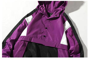 Vente en gros Streetwear Harajuku unisexe Blouson coupe-vent de camouflage formel avec logo avant de style coréen - Product Image 3