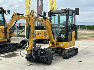 Miniexcavadora Caterpillar 301.8 en Venta, Excavadora Compacta de 2 Toneladas, Motor Diésel, Bomba Hidráulica PLC, Modelo 2022, Cucharón de 0.4m - Product Image 3