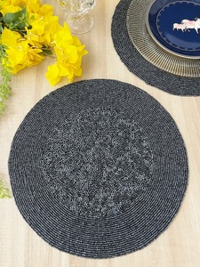 แผ่นรองจานปักลายดอกไม้หรูหราประดับลูกปัดสีน้ำเงิน ขนาดนิ้ว ผลิตด้วยมือ เป็นมิตรกับสิ่งแวดล้อม เหมาะสำหรับงานแต่งงาน - Product Image 5