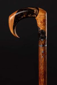 ไม้เท้าช่วยเดินไม้เรซิ่นกันลื่นที่มีด้ามจับแข็งแรงหลายรูปทรงสำหรับคนสูงอายุที่ฟื้นฟู - Product Image 6