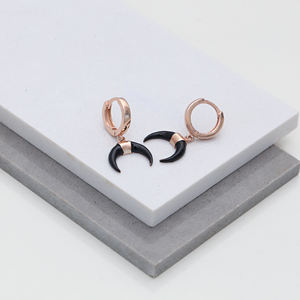 Pendientes colgantes de esmalte negro con diseño de cuerno, joyería de plata de ley 925 hecha a mano turca al por mayor - Product Image 3