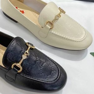 <span class=keywords><strong>Mocasines</strong></span> Planos para Mujer con Grabado de Cocodrilo y Adorno Metálico Floral para Primavera, Diseño Elegante con Estampado Floral, Estilo Cómodo de Primavera - Product Image 4