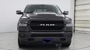 RAM 1500 Laramie Crew Cab 2020, Caja de 5'7'', 4x4, Usada en Excelentes Condiciones - Product Image 3